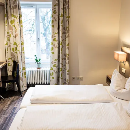 Brauereigaststatte Spitalgarten * Řezno