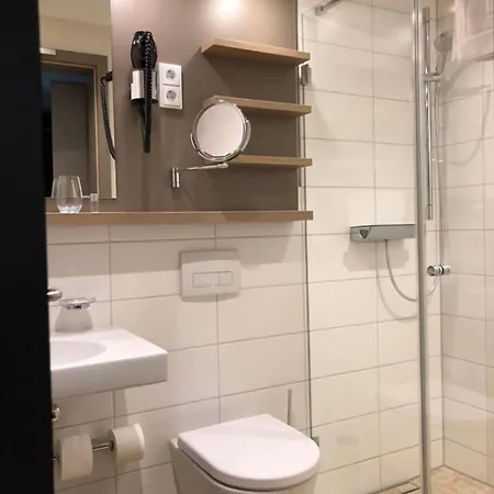 فندق Brauereigaststatte Spitalgarten *
